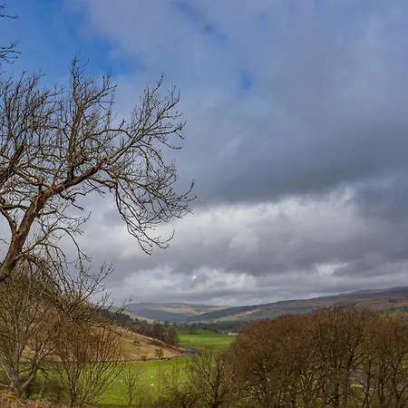 Holiday home Wharfe